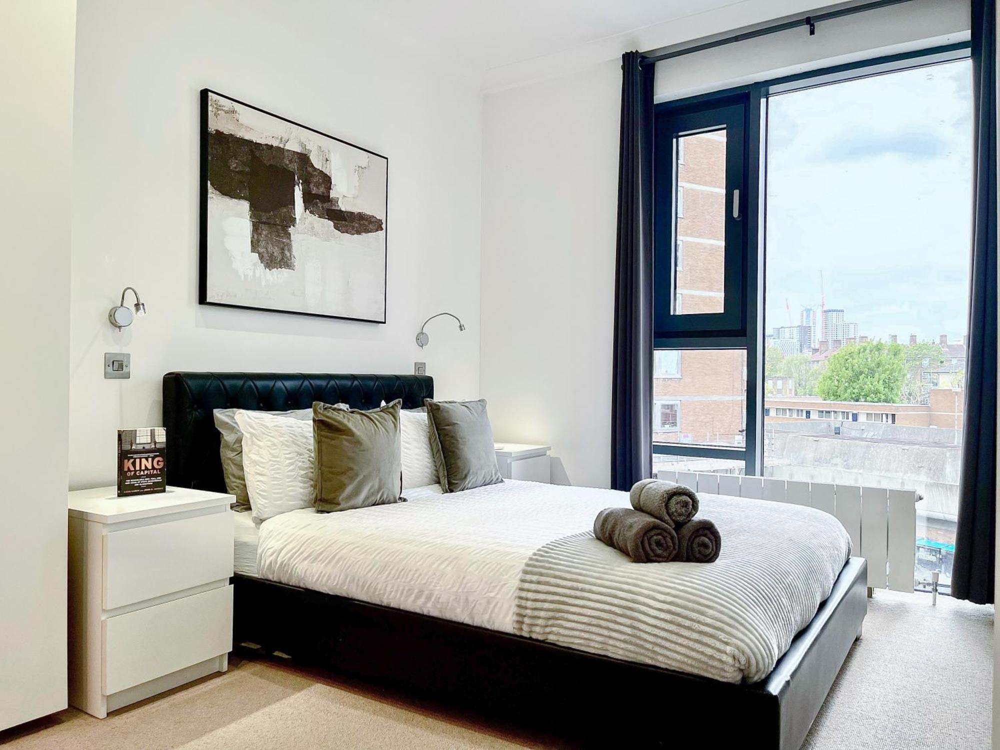 Apartamento Sleek 3-bedroom Flat With Lift & Wi-fi In Southwark, Borough Near The Shard *